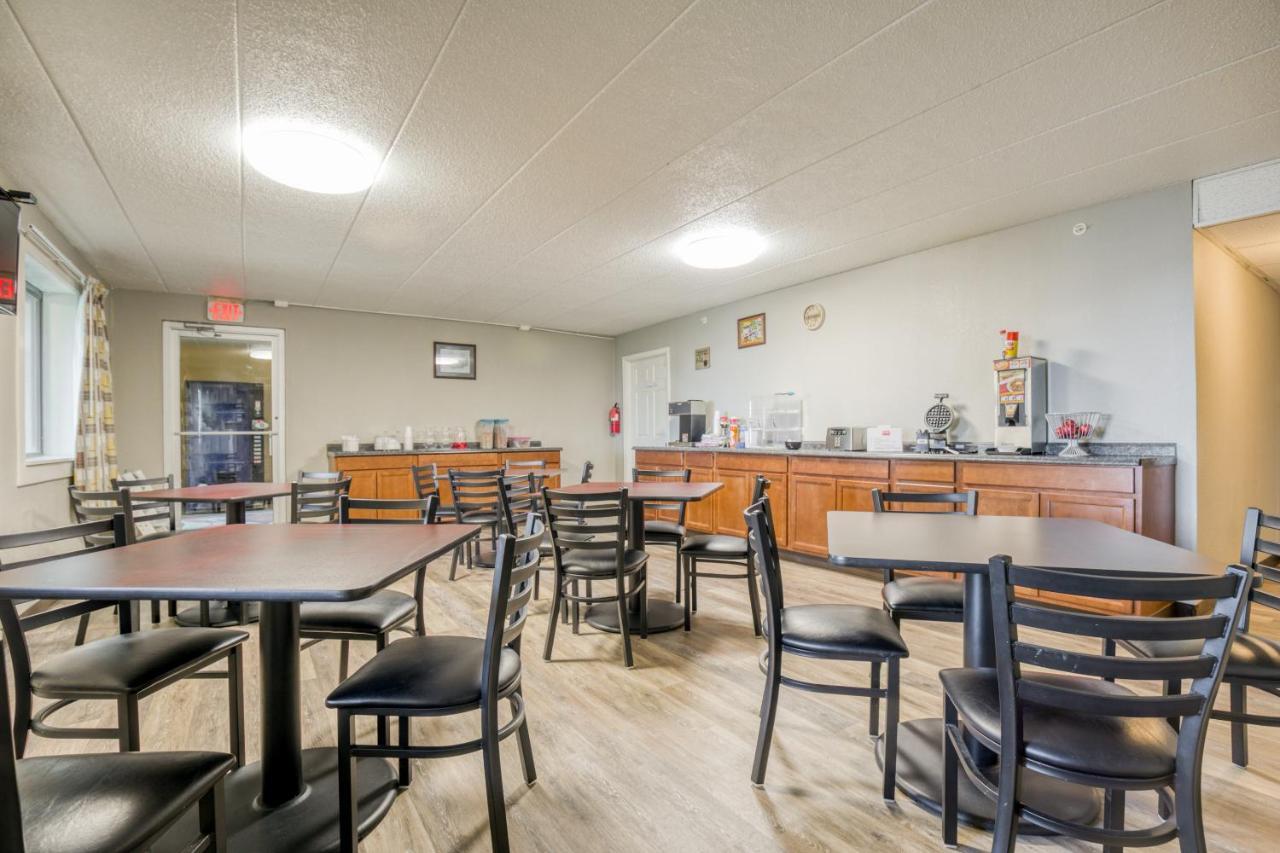 Fairbridge Inn Express Monroe City Eksteriør bilde