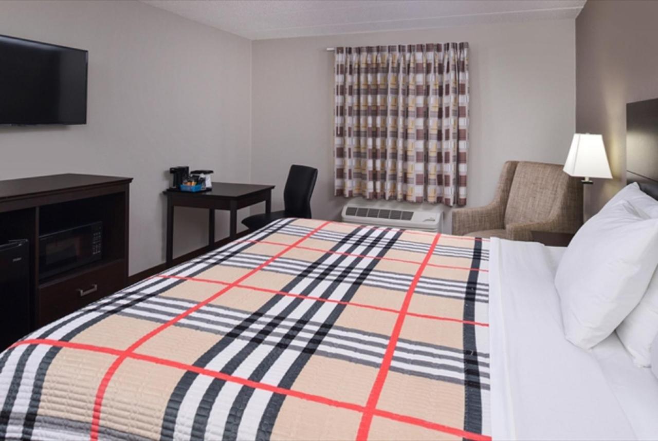 Fairbridge Inn Express Monroe City Eksteriør bilde